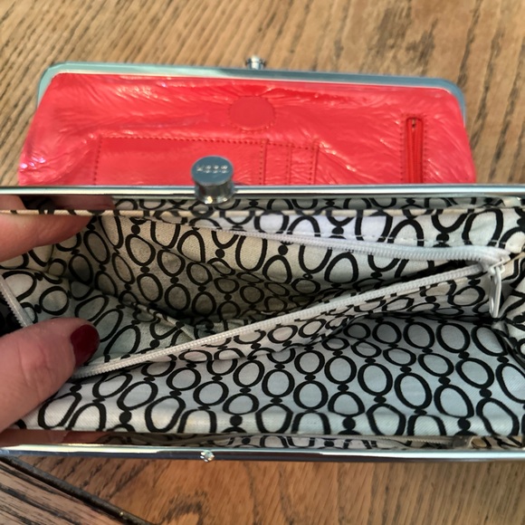 HOBO Lauren wallet - Picture 4 of 4